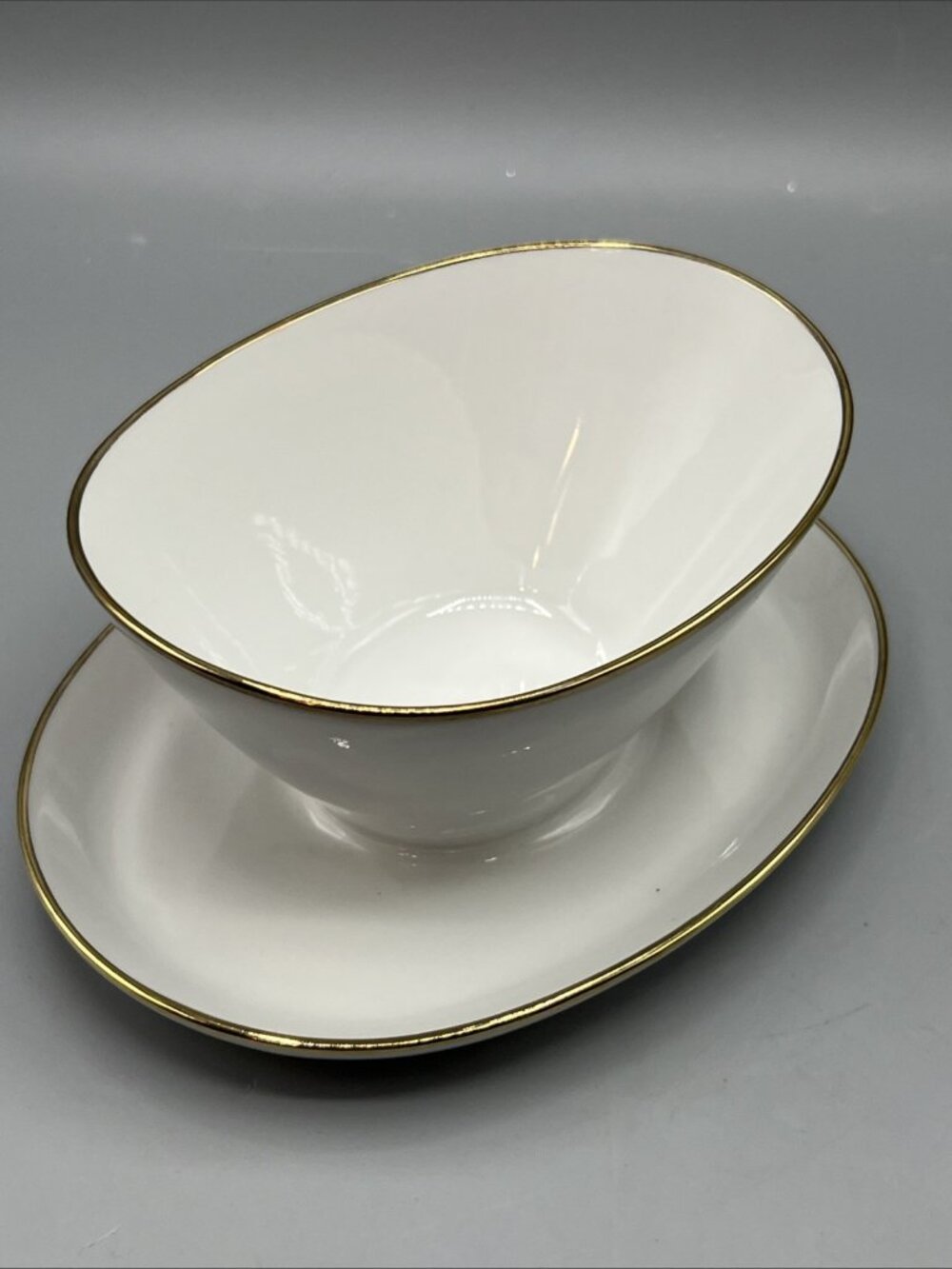 Bavarian Germany Gravy Boat Sauce Side Dish Server Under Plate Gold Trim Regal